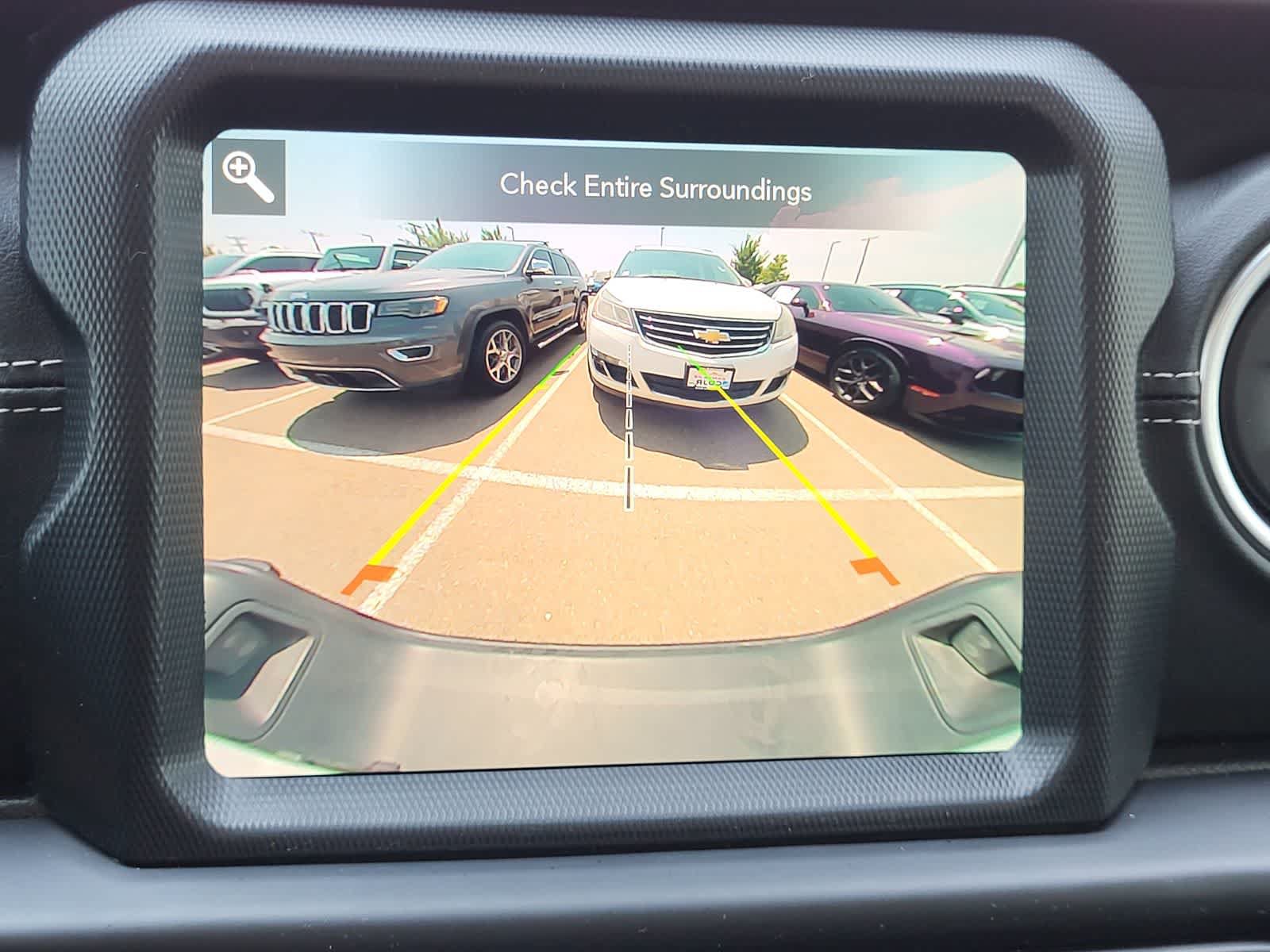Used 2023 Jeep Gladiator Overland w/ Popular Equipment Package AWD/4WD image 19
