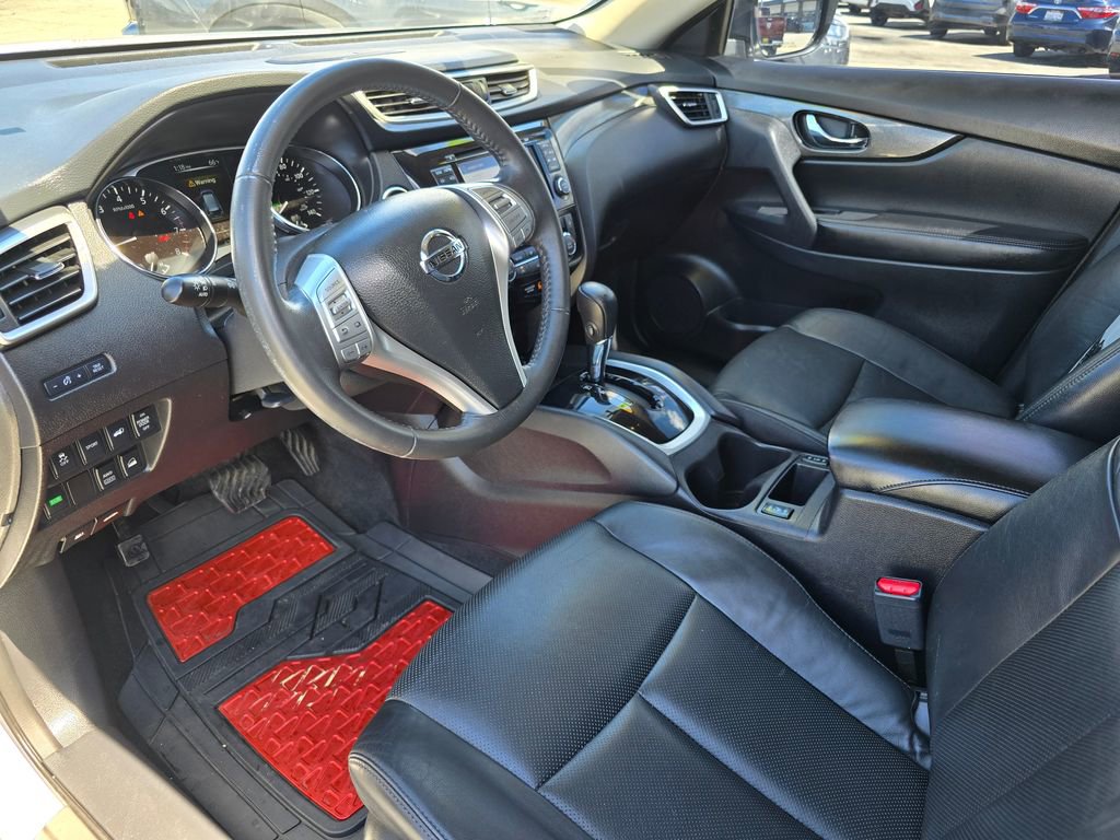 Used 2015 Nissan Rogue SL image 8
