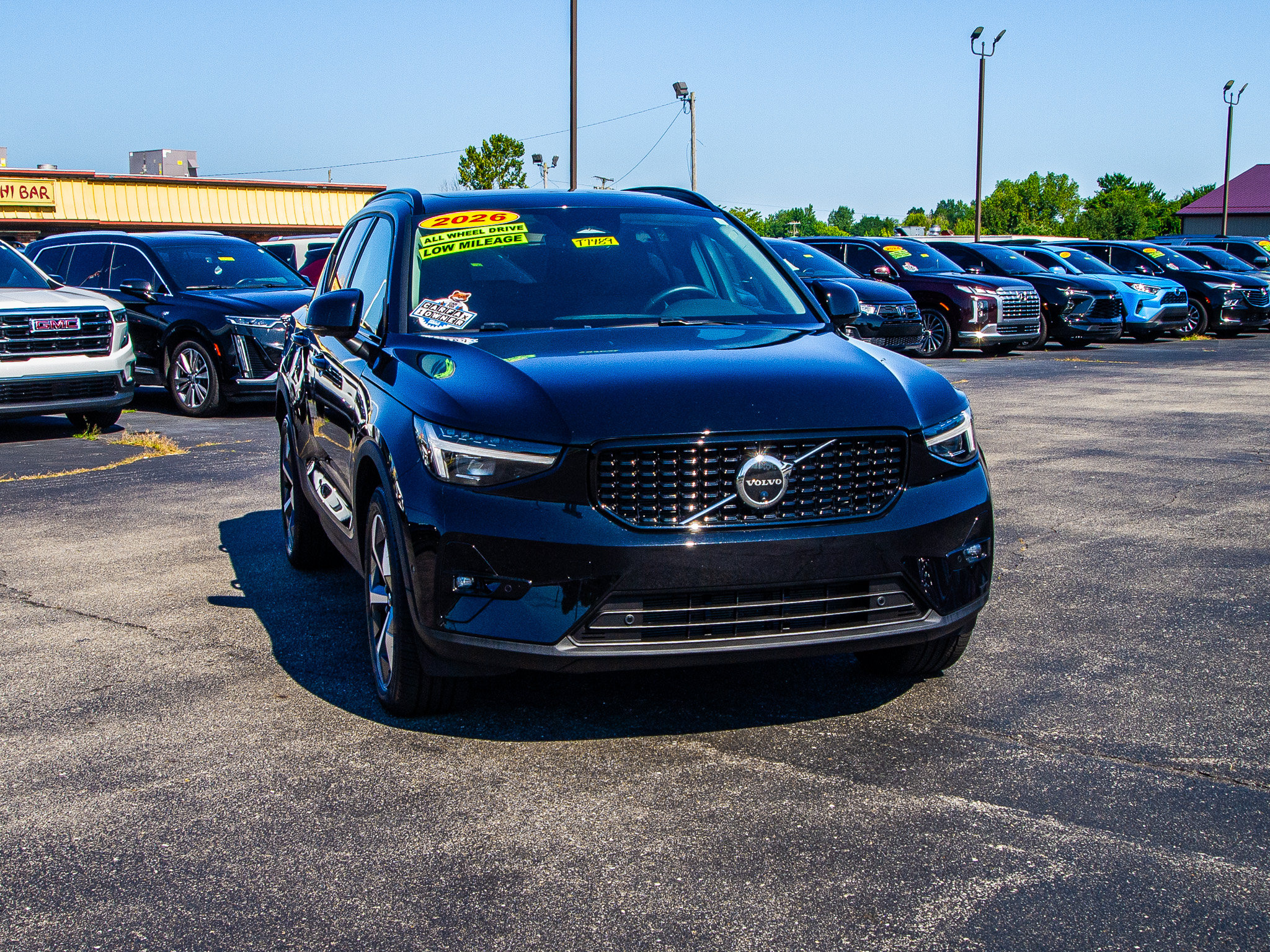 Used 2026 Volvo XC40 B5 Plus AWD/4WD image 10