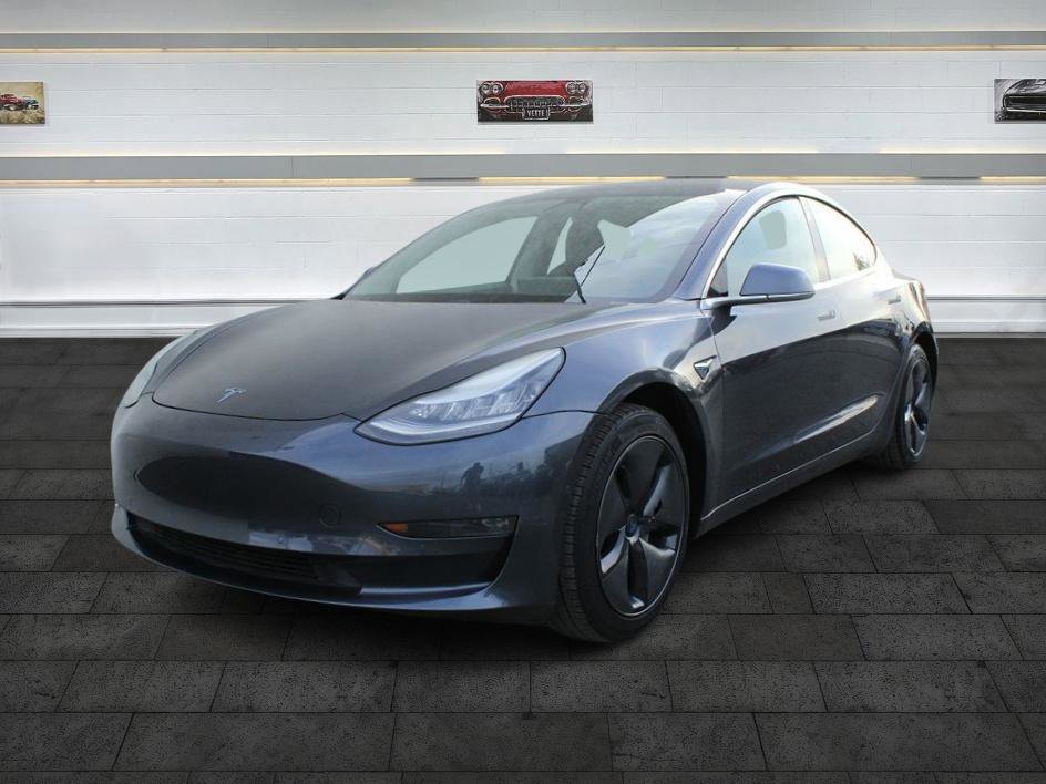 Used 2019 Tesla Model 3 Standard Range Plus image 3