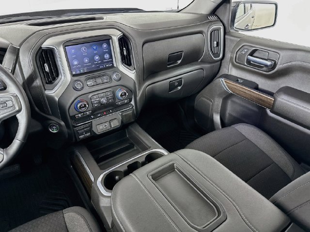 Used 2021 Chevrolet Silverado 1500 LT Trail Boss AWD/4WD image 23