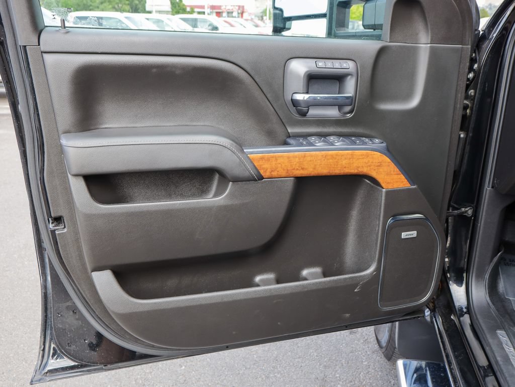 Used 2019 Chevrolet Silverado 3500 High Country w/ Duramax Plus Package AWD/4WD image 16