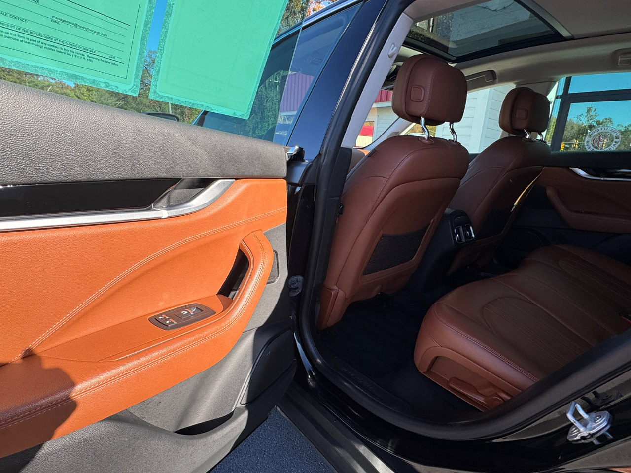 Used 2017 Maserati Levante image 12