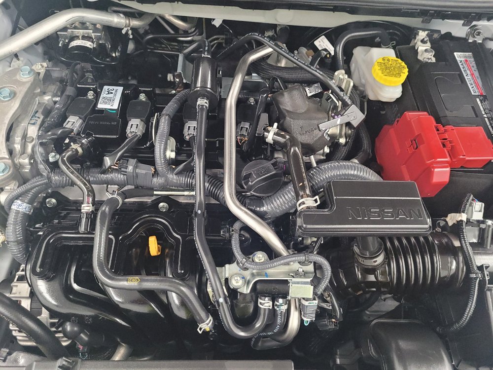 Used 2025 Nissan Sentra SV FWD image 30