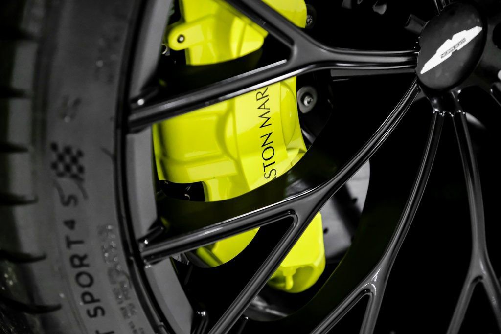 Used 2023 Aston Martin V12 Vantage image 49