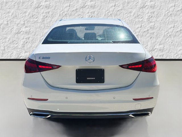 Used 2025 Mercedes-Benz C 300 Sedan image 4