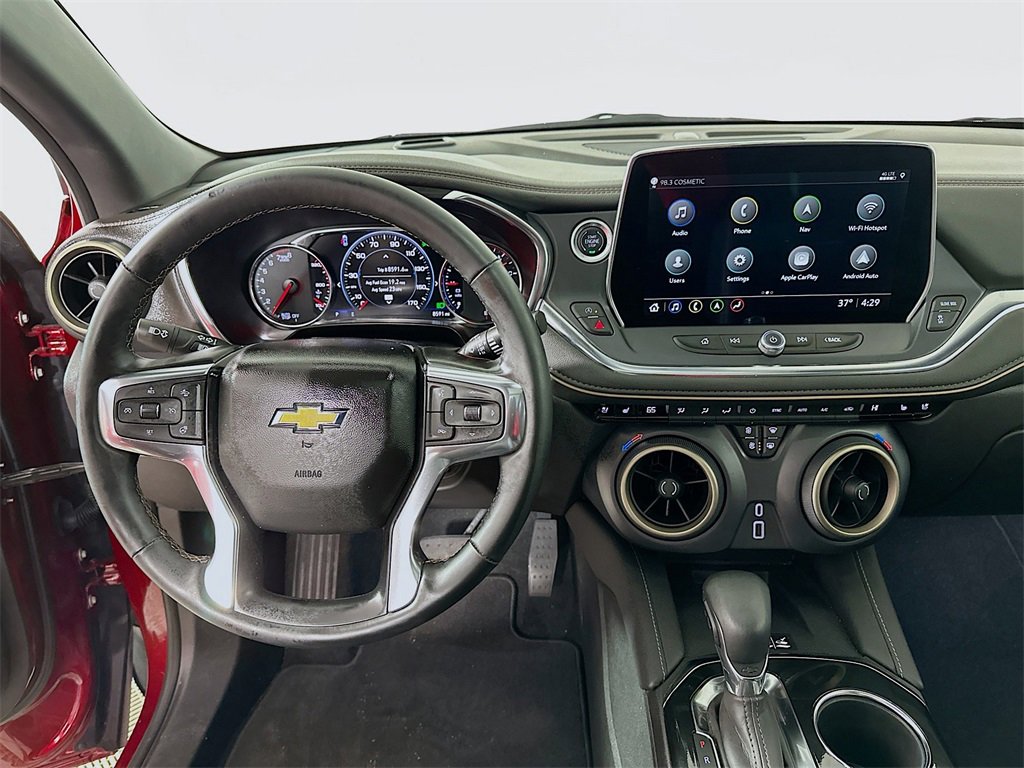 Used 2025 Chevrolet Blazer Premier w/ Driver Confidence II Package image 19