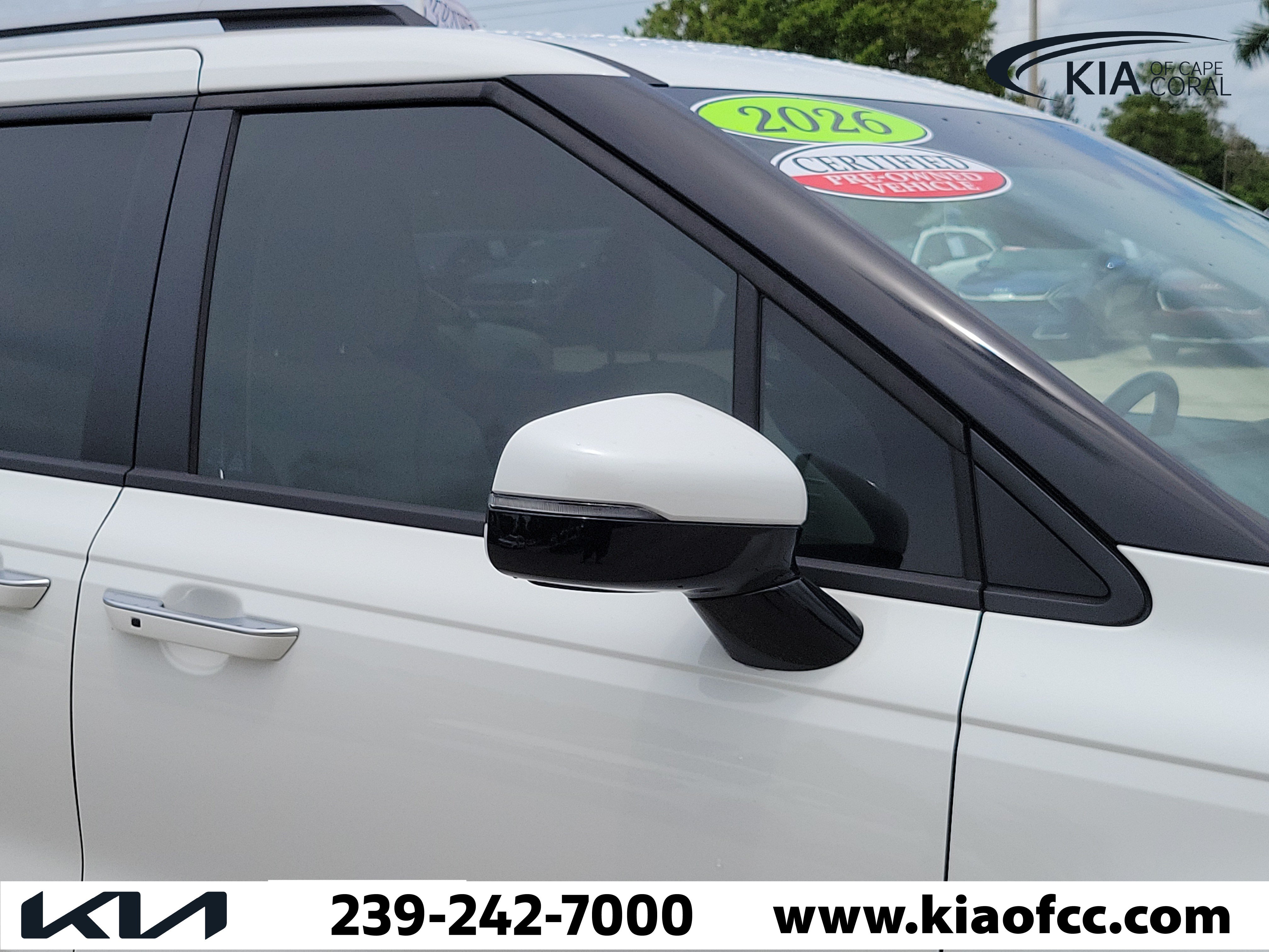 Certified 2026 Kia Carnival EX FWD image 8