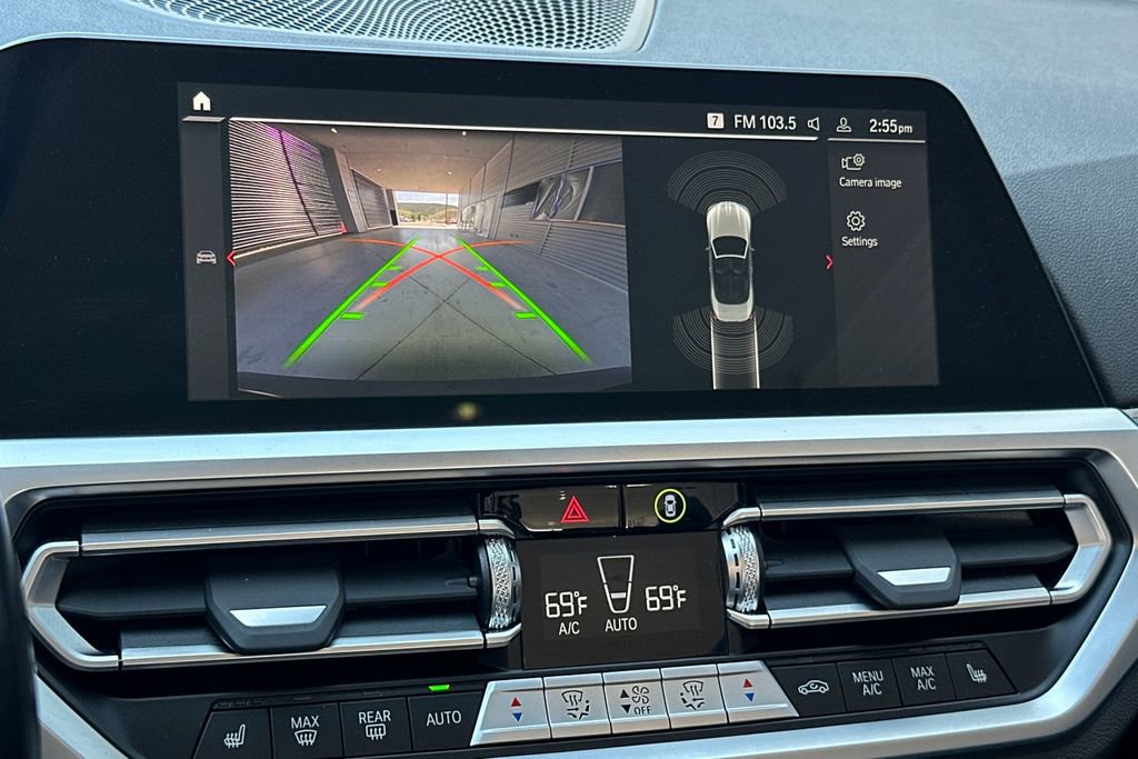 Used 2023 BMW M4 xDrive Competition w/ M Carbon Exterior Package AWD/4WD image 24