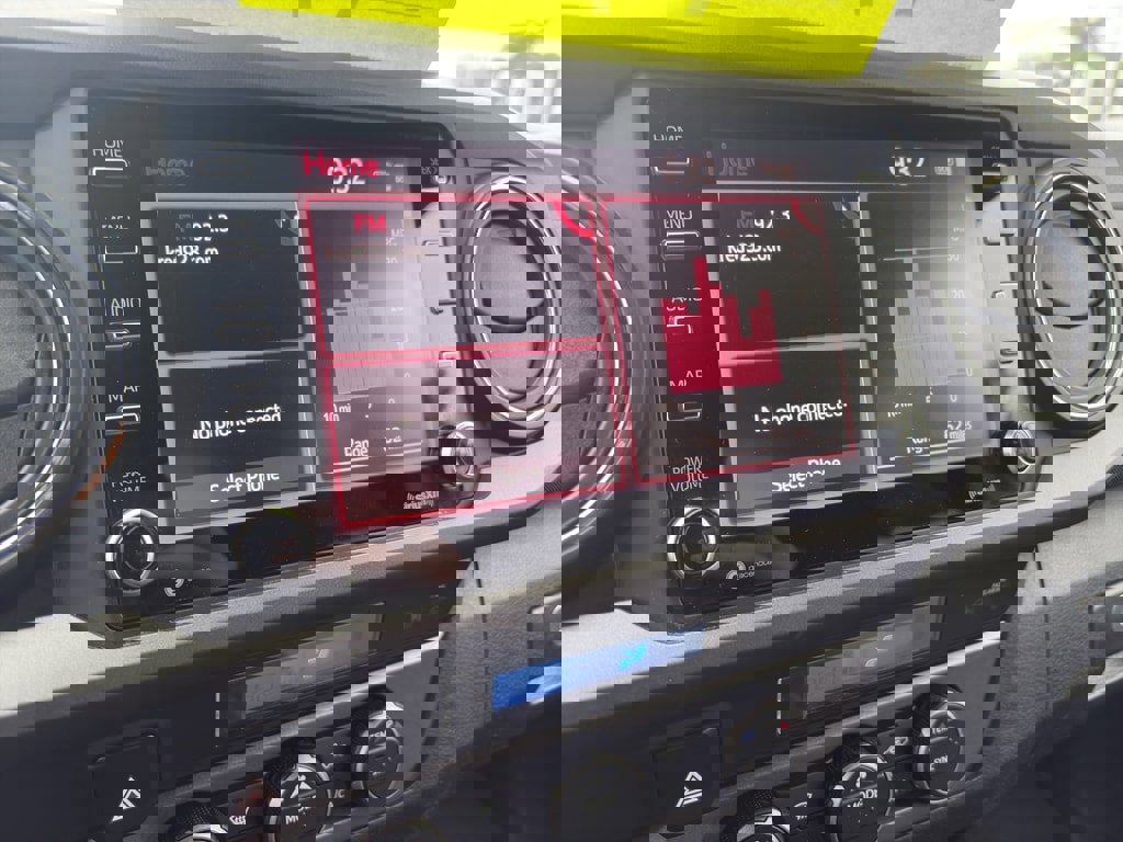 Used 2022 Toyota Tacoma TRD Sport image 15