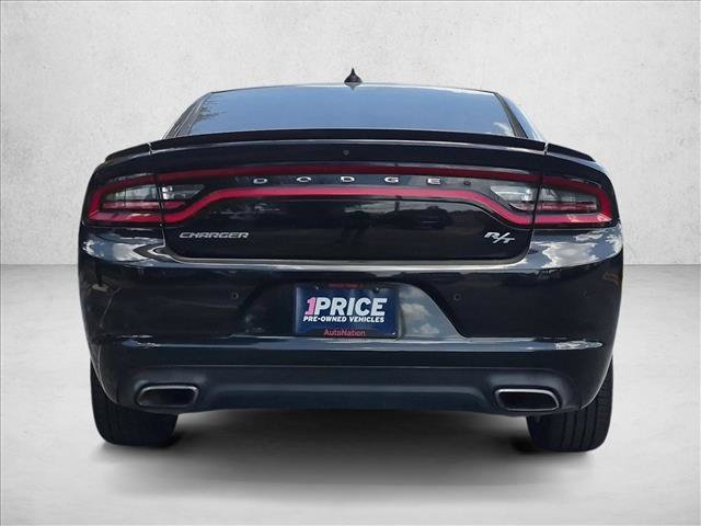 Used 2018 Dodge Charger R/T RWD image 7