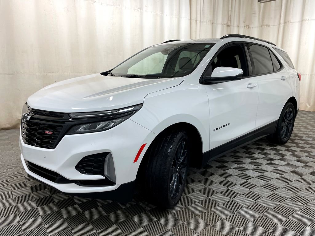Certified 2024 Chevrolet Equinox RS w/ RS Leather Package FWD image 14