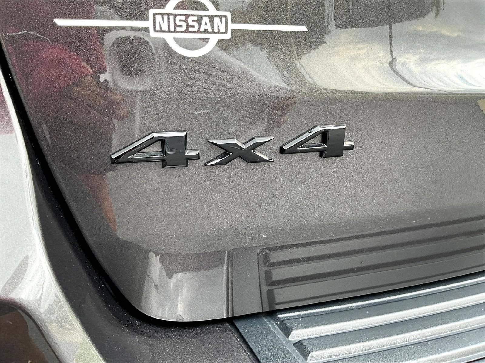 Used 2020 Jeep Grand Cherokee Altitude AWD/4WD image 26