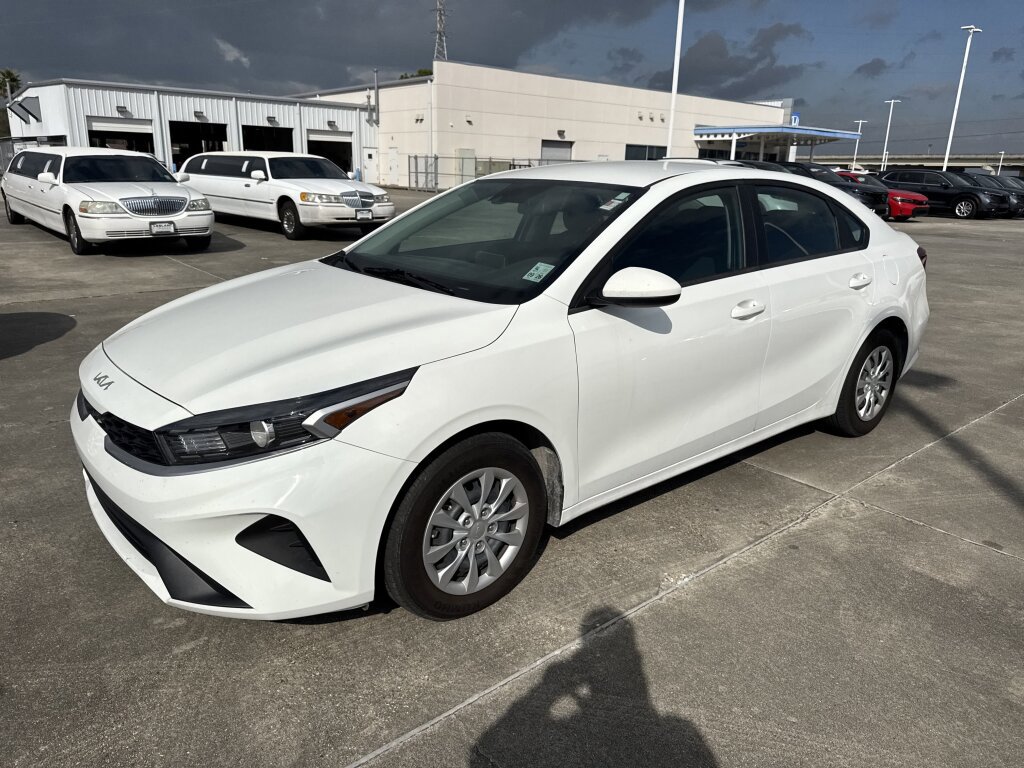 Certified 2024 Kia Forte LX image 2