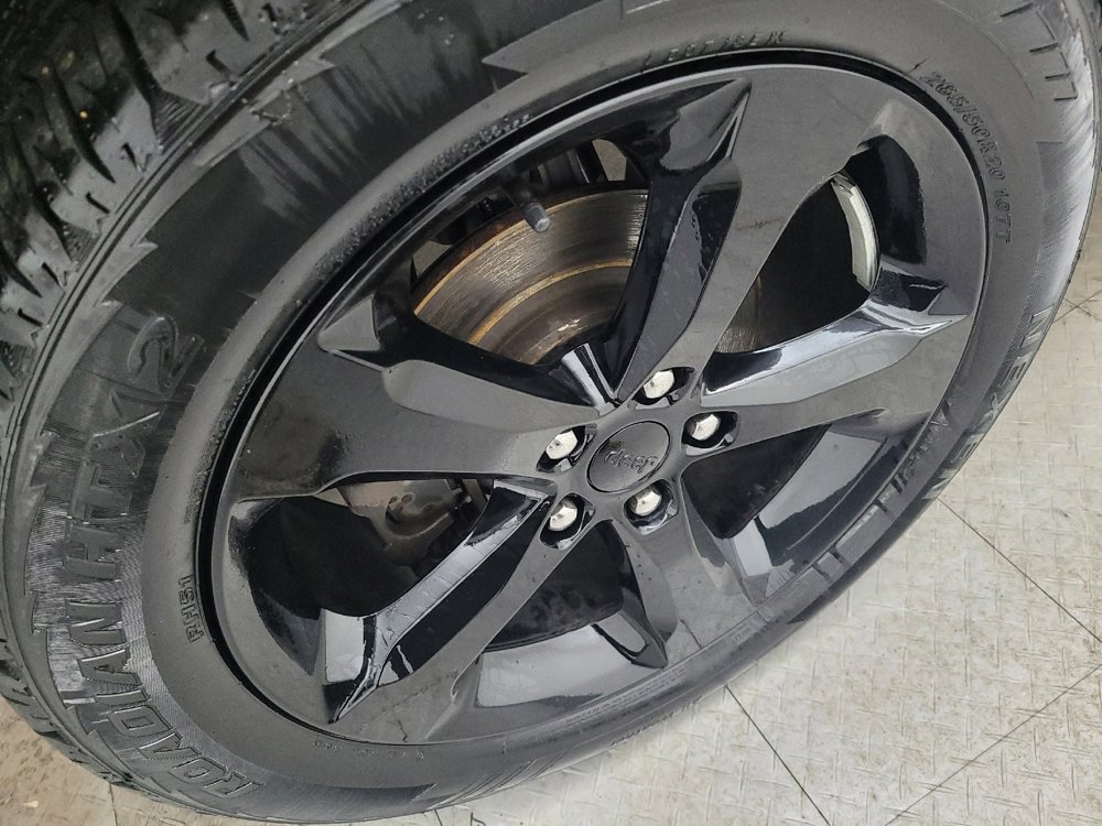 Used 2023 Jeep Grand Cherokee Altitude image 31