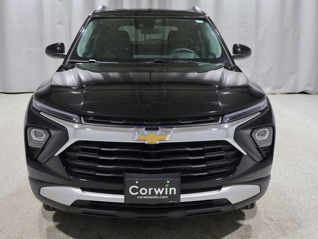 Used 2025 Chevrolet TrailBlazer LT AWD/4WD image 8
