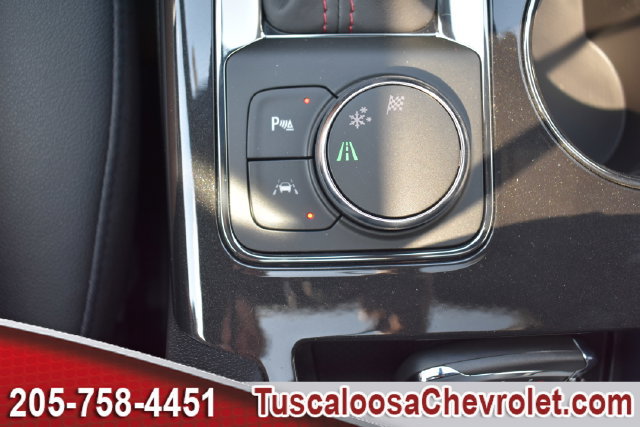 New 2026 Chevrolet Blazer RS w/ LPO, Floor Liner Package FWD image 34