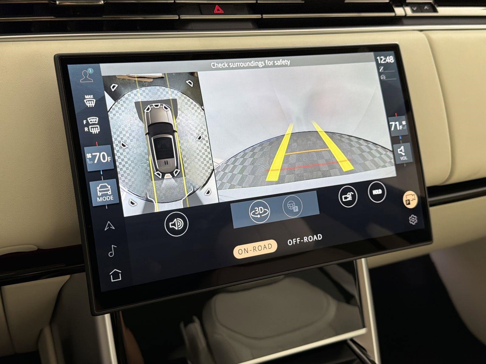 New 2025 Land Rover Range Rover SE image 17