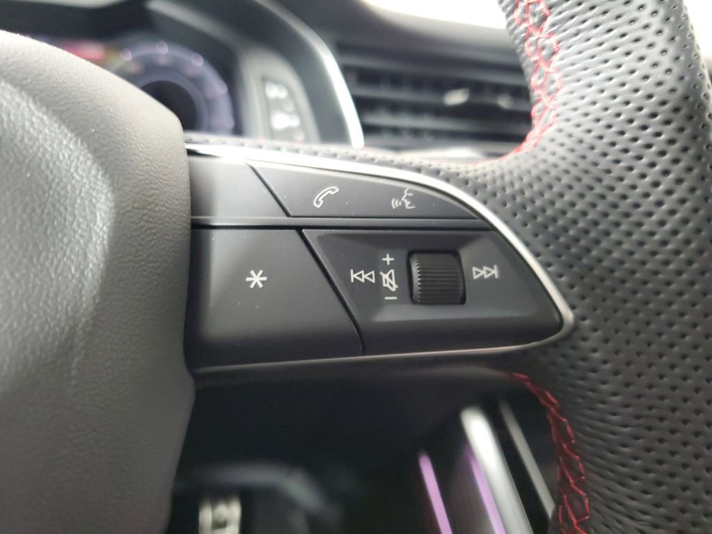 New 2026 Audi Q8 Prestige image 25