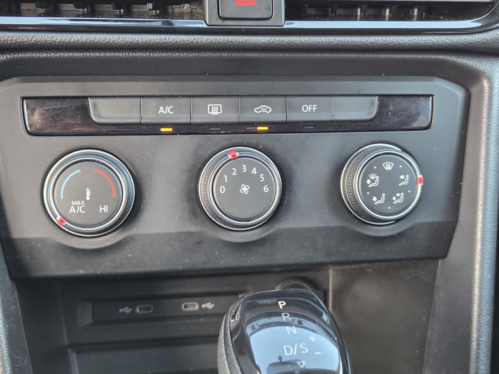 Used 2022 Volkswagen Taos S FWD image 10