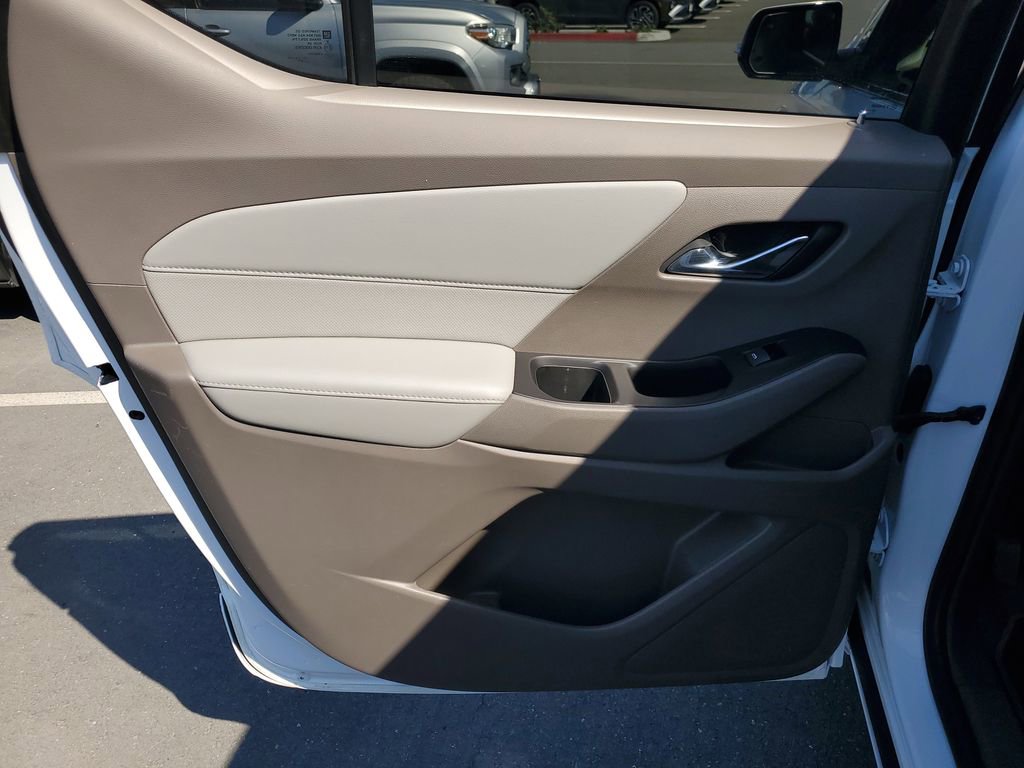 Used 2019 Chevrolet Traverse Premier w/ Driver Confidence II Package image 17