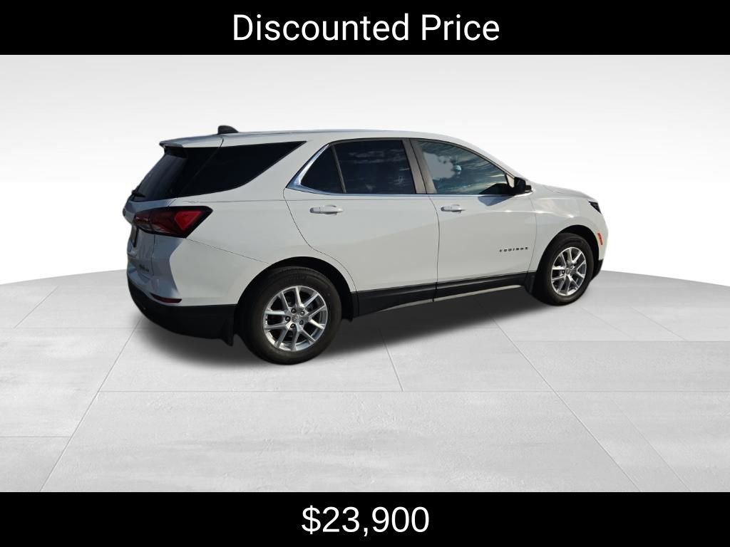 Used 2024 Chevrolet Equinox LT image 3
