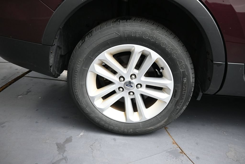 Used 2011 Ford Explorer XLT w/ 202A Rapid Spec Order Code AWD/4WD image 16