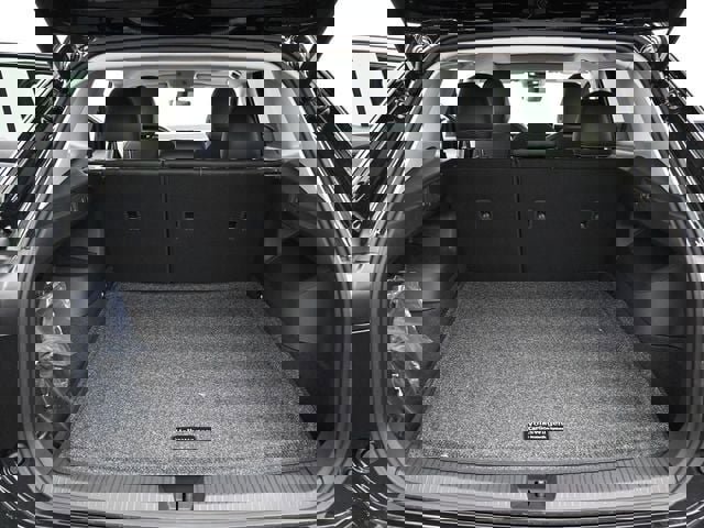 New 2026 Volkswagen Tiguan SE image 12