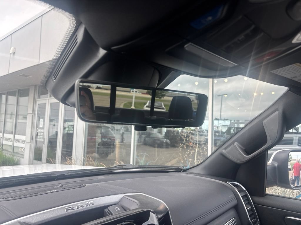 Used 2023 RAM 1500 Big Horn AWD/4WD image 24