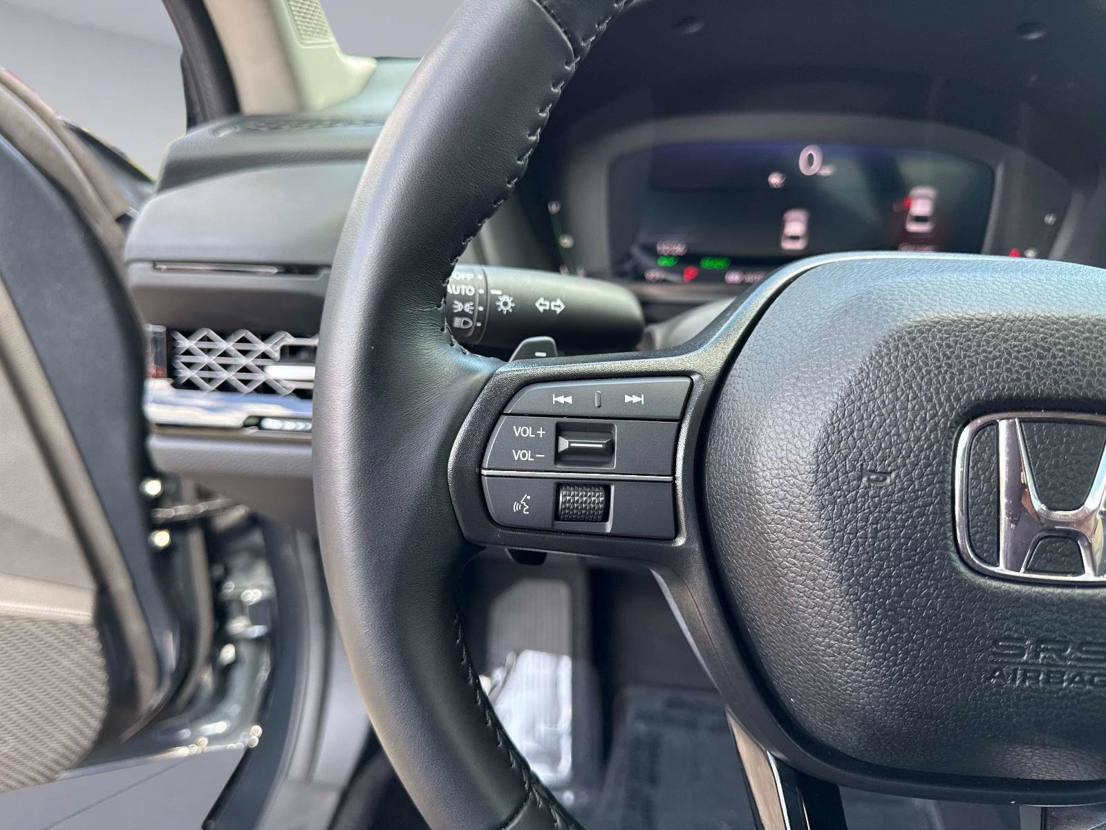 Certified 2024 Honda Accord EX-L image 32