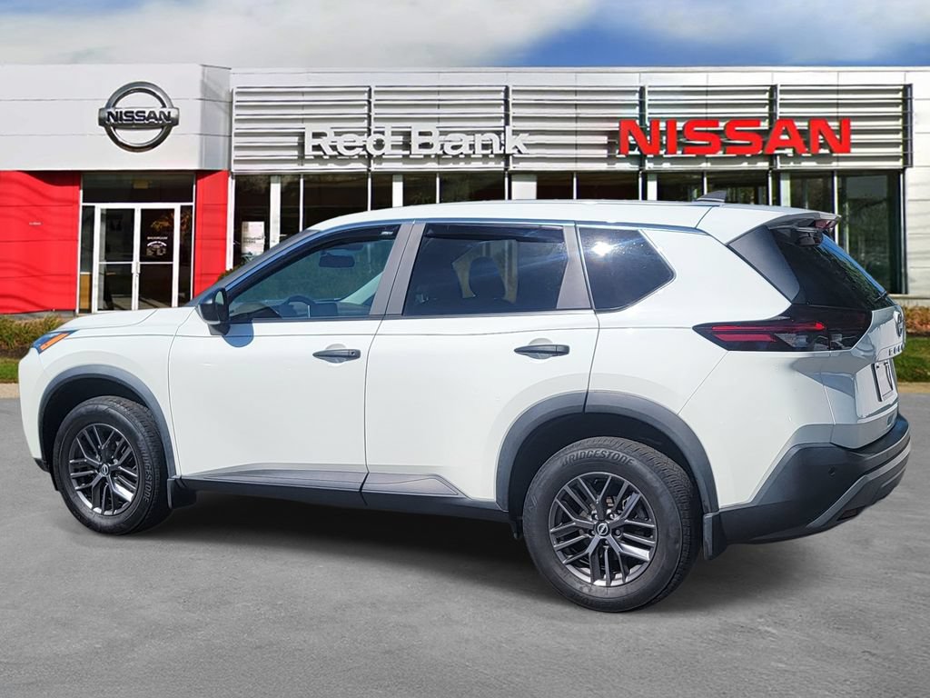 Used 2023 Nissan Rogue S AWD/4WD image 6