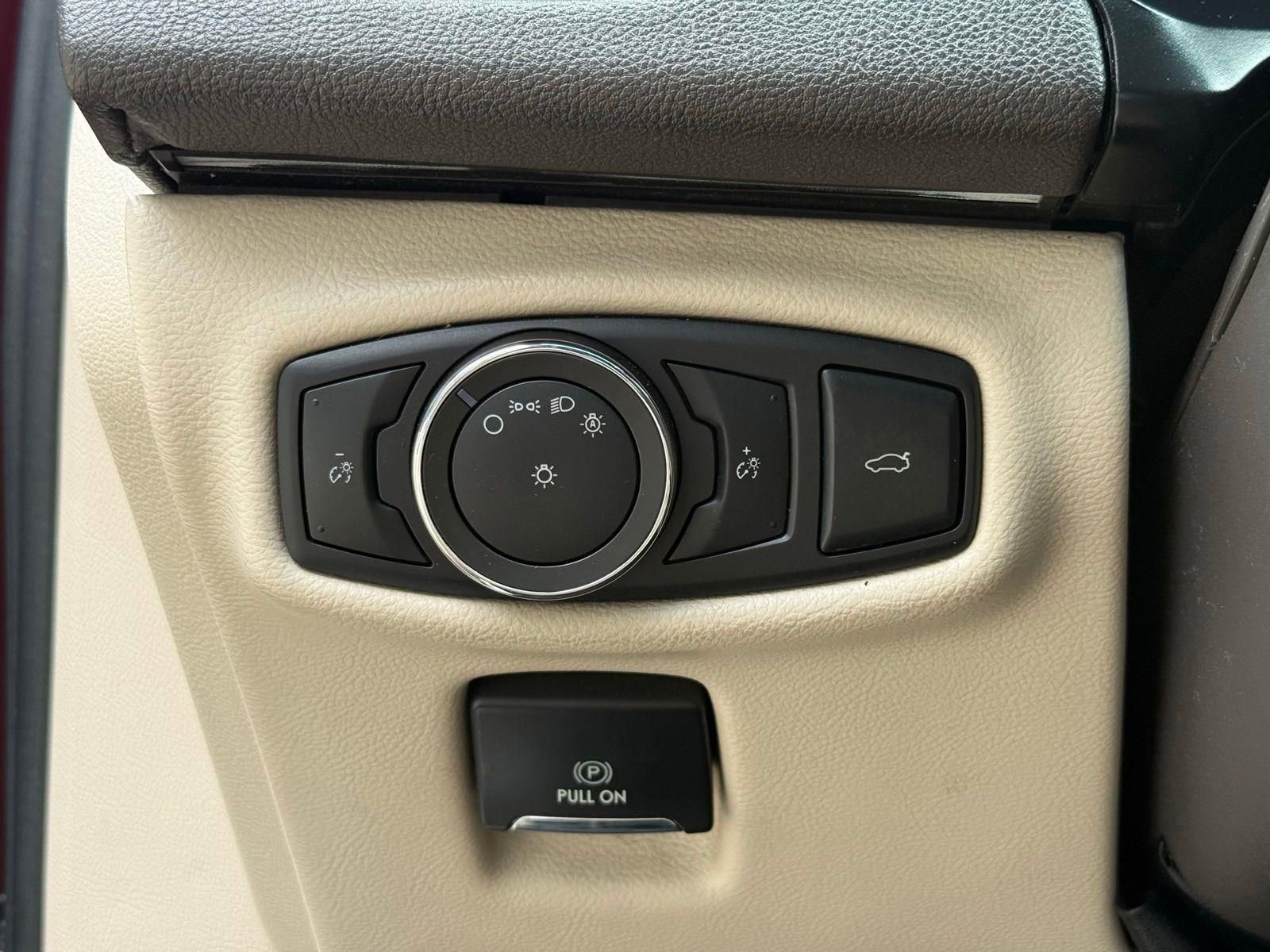 Used 2017 Lincoln MKZ Reserve w/ Climate Package AWD/4WD image 35
