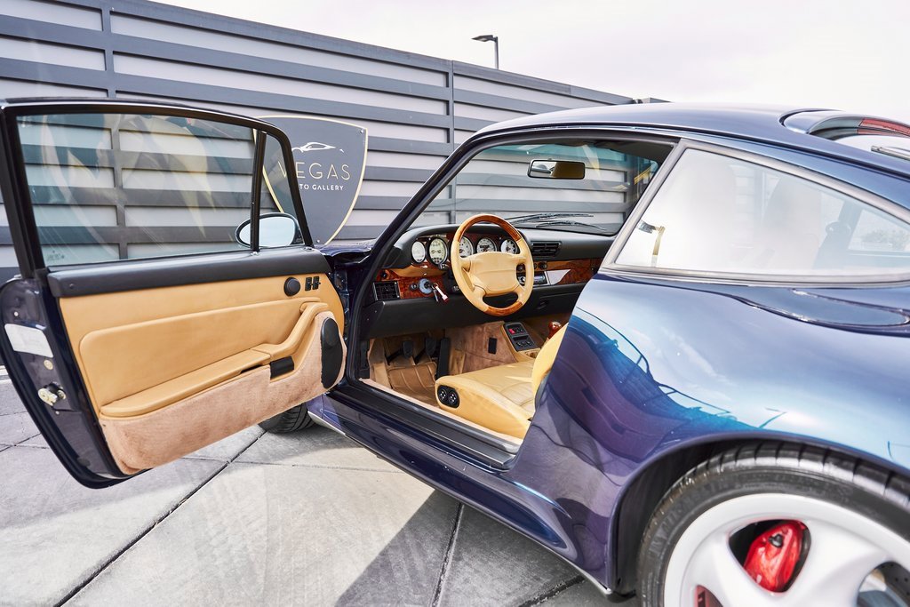 Used 1997 Porsche 911 Turbo image 38