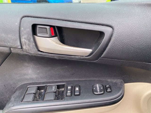 Used 2012 Toyota Camry LE FWD image 20