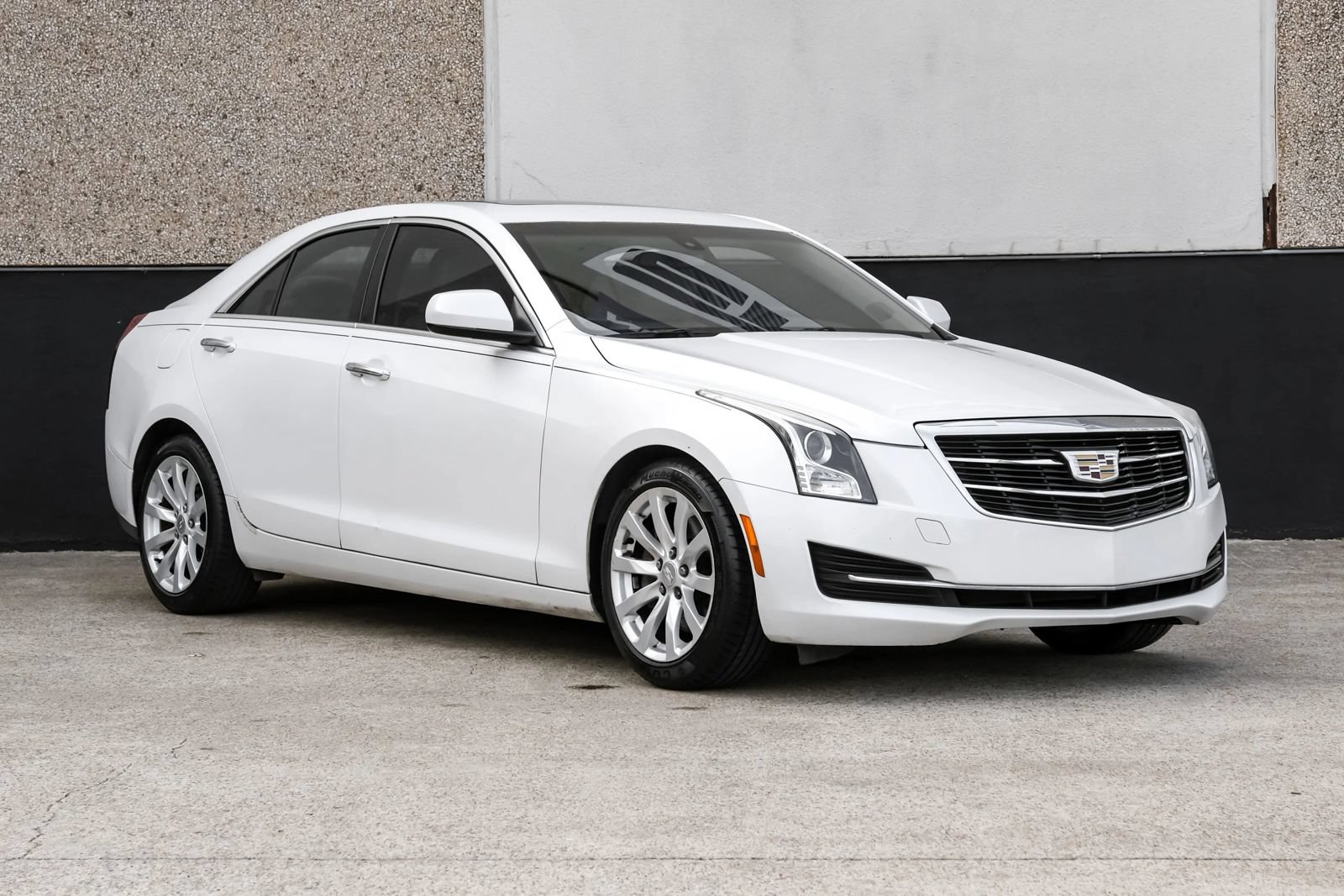 Used 2018 Cadillac ATS 2.0T Sedan RWD image 3