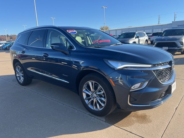 Used 2024 Buick Enclave Avenir w/ Trailering Package, 5000 lbs. image 1