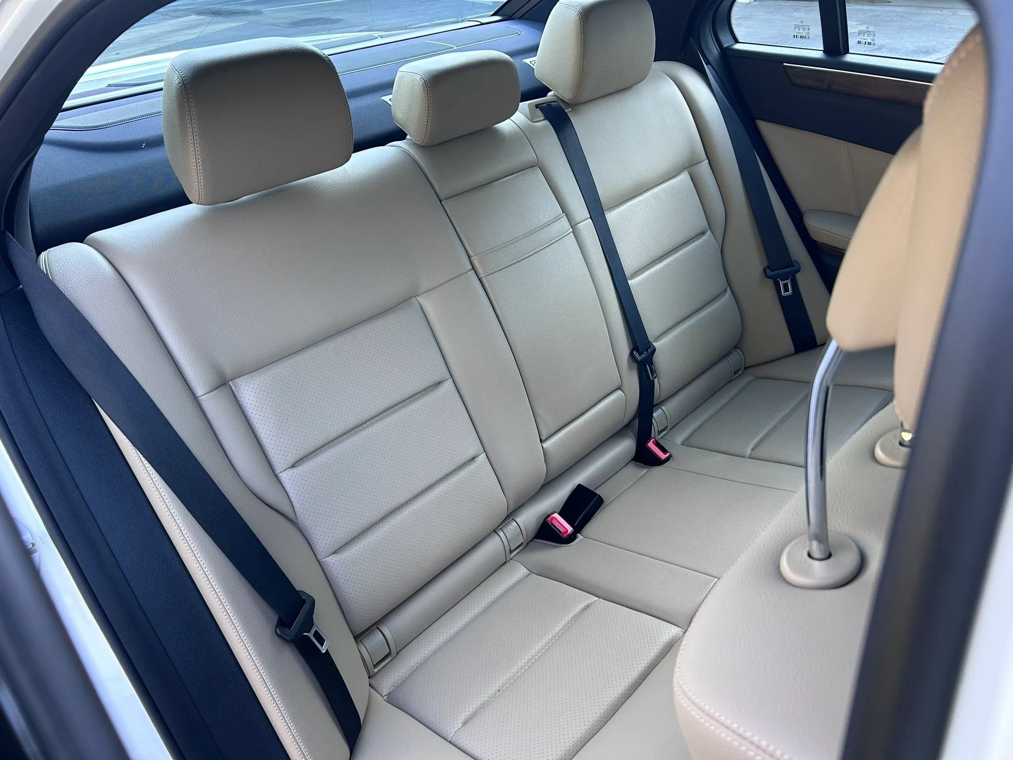 Used 2012 Mercedes-Benz E 350 Sedan image 62