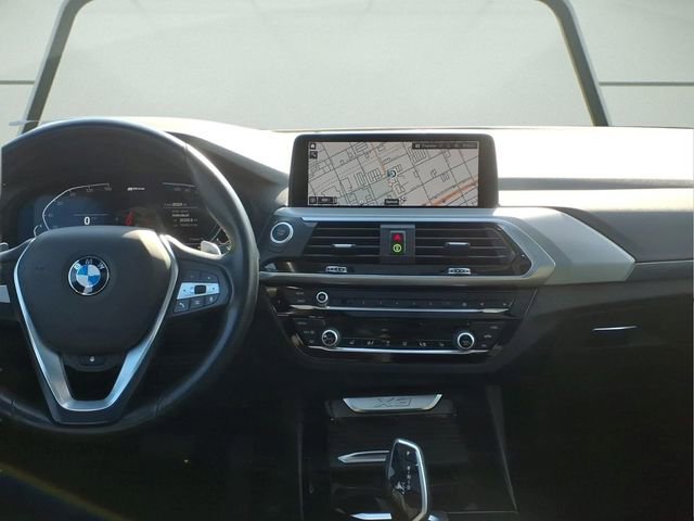 Used 2021 BMW X3 xDrive30e AWD/4WD image 11