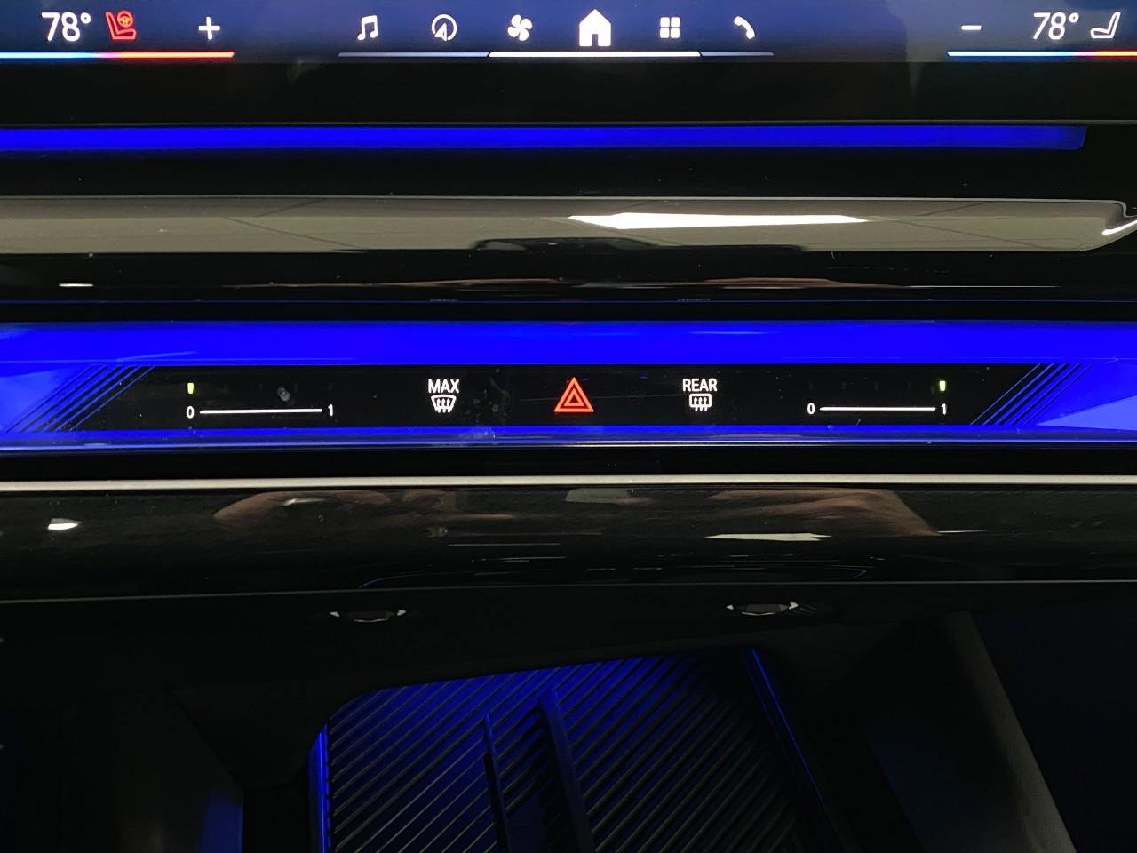 Certified 2026 BMW 550e xDrive image 25