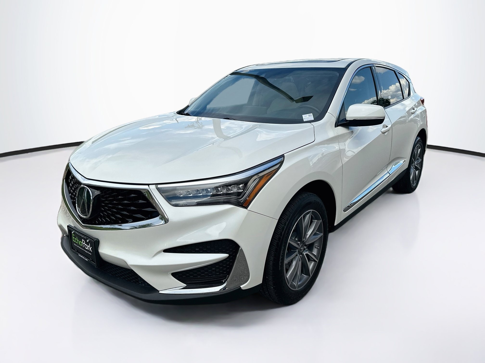 Used 2019 Acura RDX w/ Technology Package AWD/4WD image 3