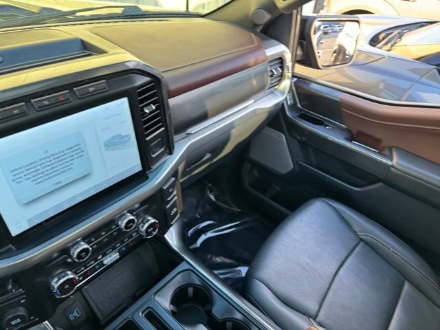 Certified 2022 Ford F150 Lariat w/ Equipment Group 502A High image 23
