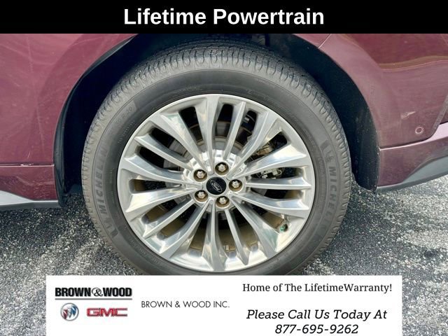 Used 2020 Ford Edge Titanium w/ Equipment Group 301A AWD/4WD image 30