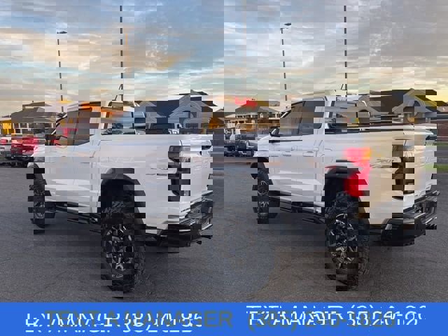 Used 2024 Chevrolet Colorado ZR2 w/ Technology Package image 8