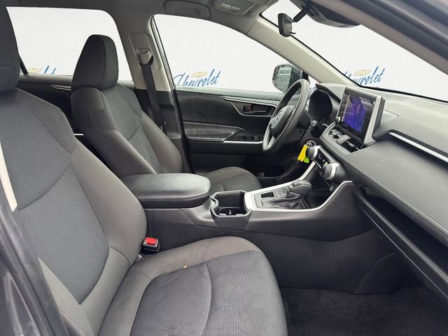 Used 2024 Toyota RAV4 LE image 13