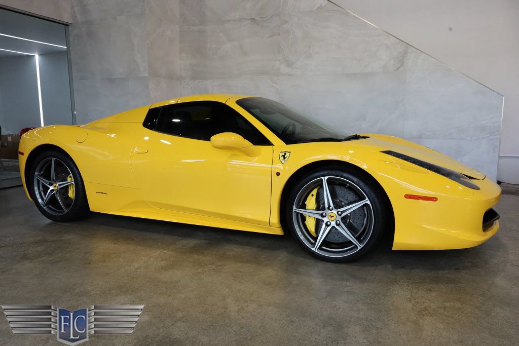 Used 2015 Ferrari 458 Spider RWD image 45