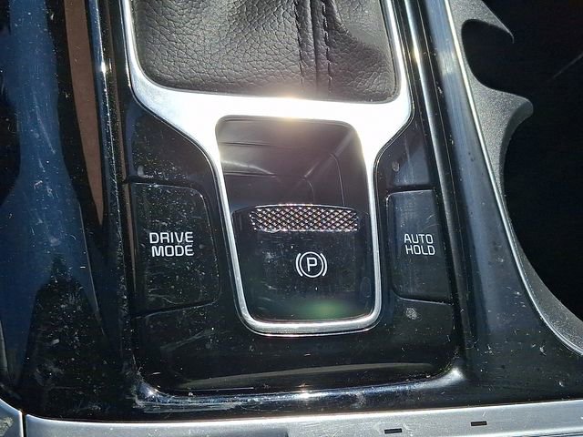 Used 2024 Kia Carnival SX Prestige FWD image 25