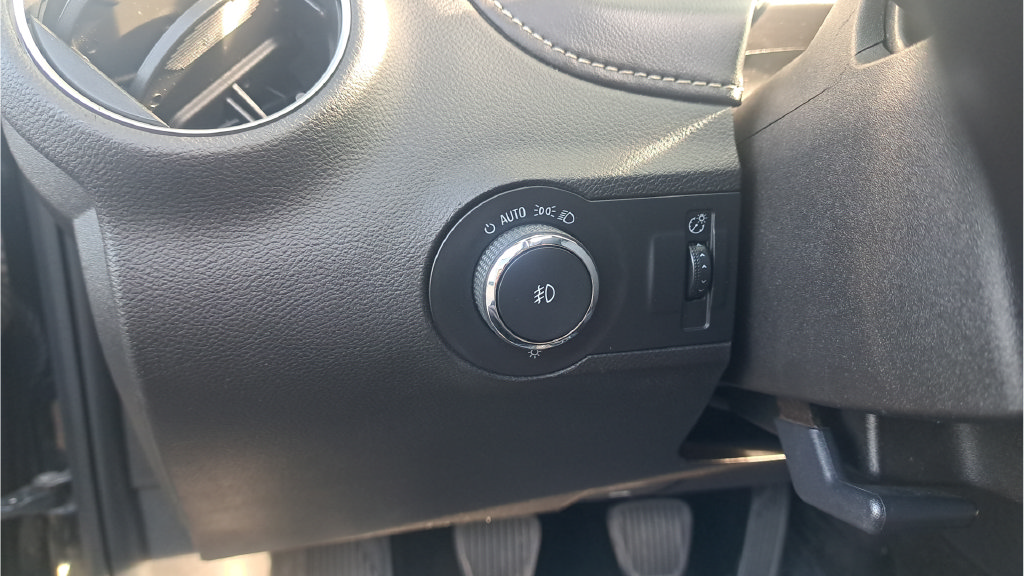 Used 2012 Chevrolet Camaro SS w/ Orange Stripe Package RWD image 23