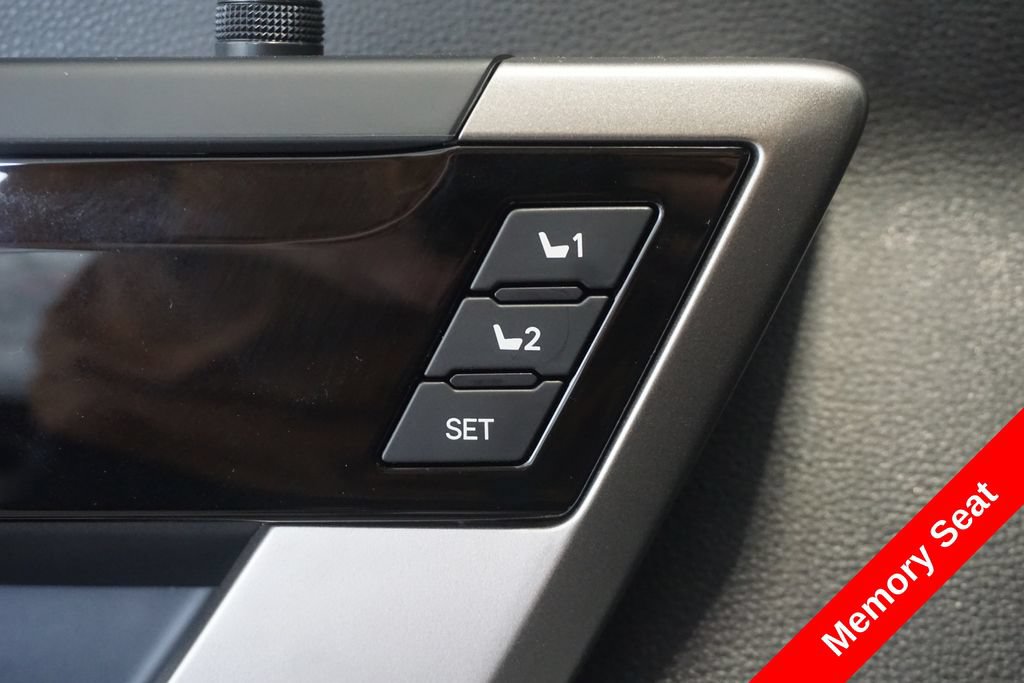 New 2026 Toyota Tundra Limited AWD/4WD image 7