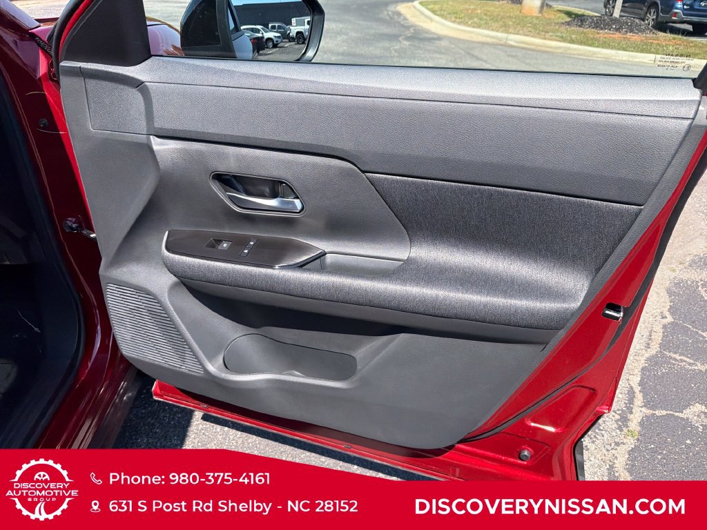 New 2026 Nissan Kicks SV w/ SV Premium Package AWD/4WD image 36