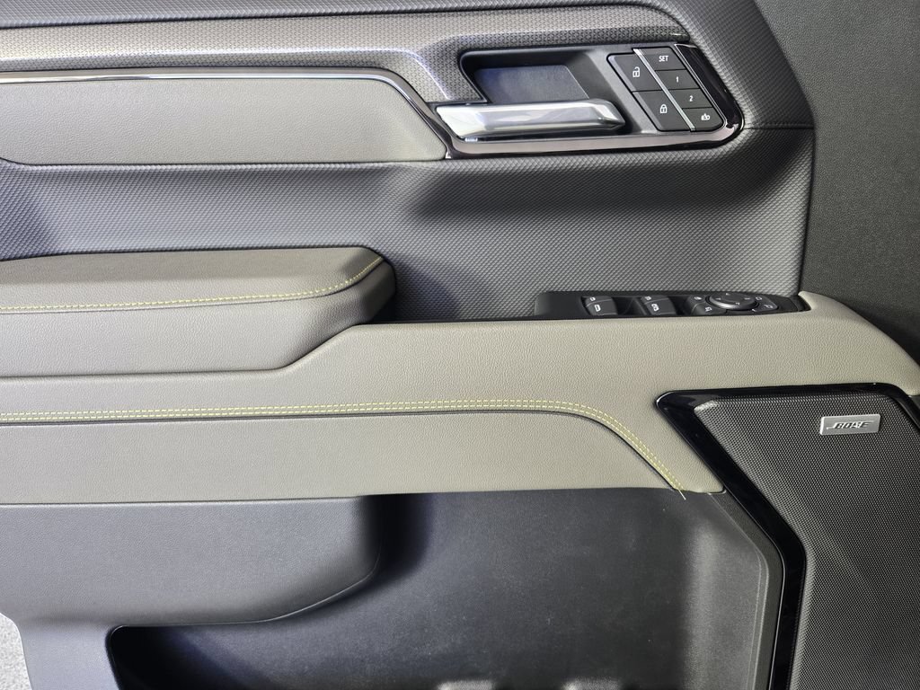 New 2026 Chevrolet Silverado 1500 ZR2 AWD/4WD image 24